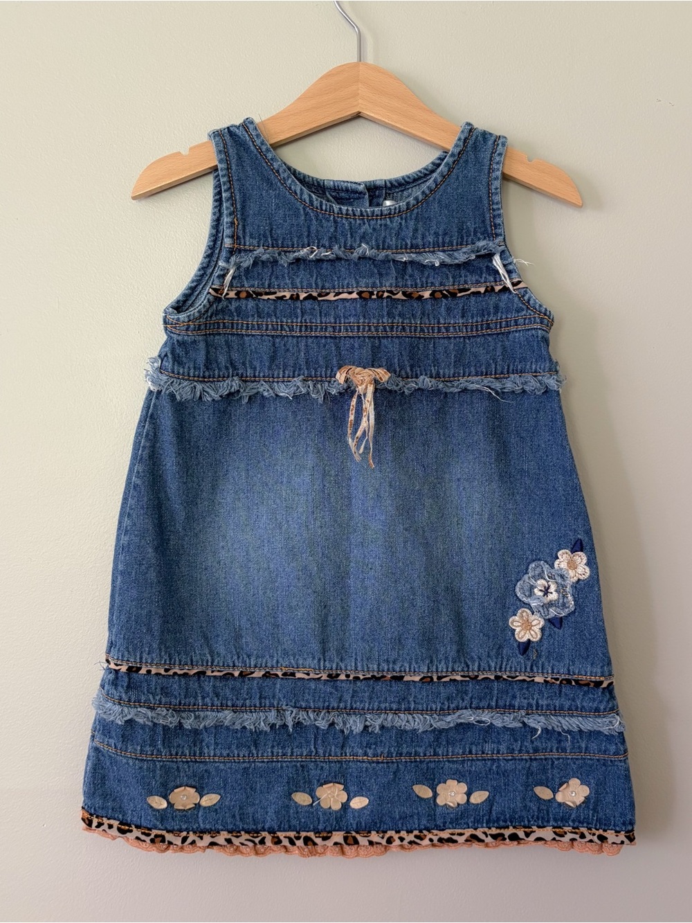 VTG Youngland Denim Sleeveless Dress with Floral Appliqués and Leopard Trim